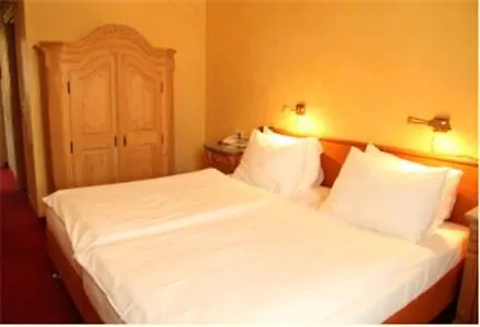 Oldtimer Motorhotel Guntramsdorf